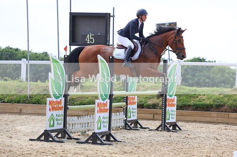 3E7A1084 - Class 13: Senior Newcomers/1.10m open