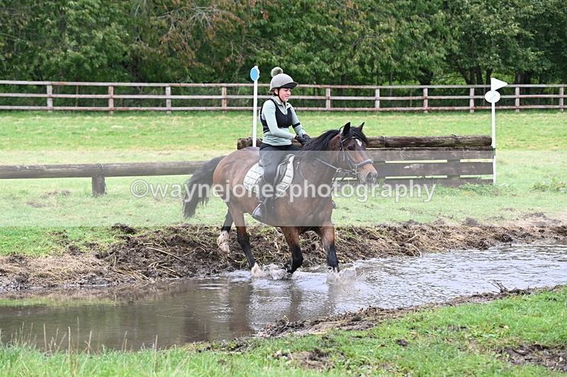 WJ6_5925 - Time at Photographer 12:31 to 12:40