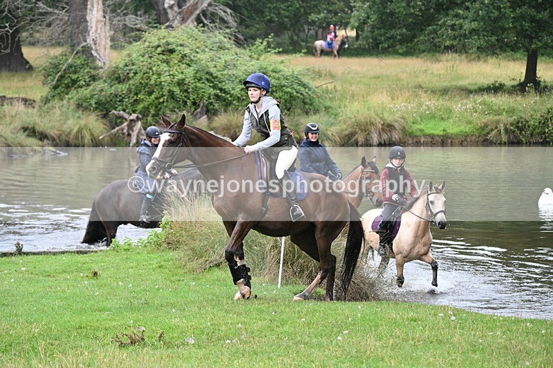 WJ7_6257 - Time at Water 09:30 to 10:00