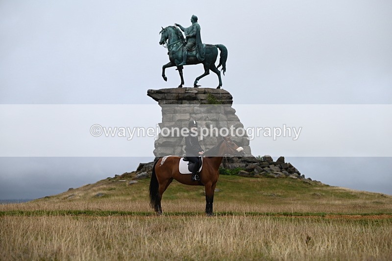 DSC_2176 - Time at Statue 12:13 to 12:32
