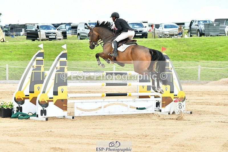 230720A-121340-02741 - Cls 33, 7 Yr Olds 1.30m