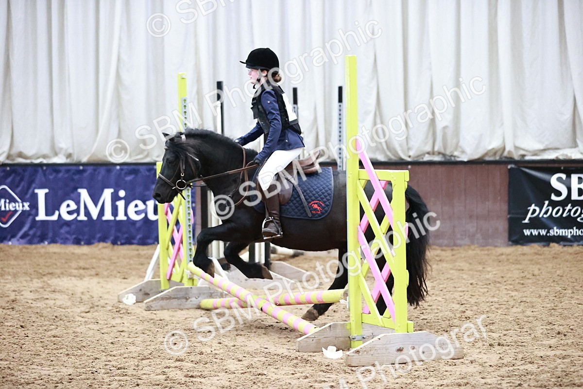 SBM_000257 - Class 1 - Cross Pole Jumping 30cm 40cm