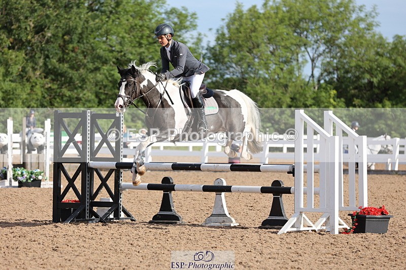 240629A-081905-02507 - Cls 16 British Novice and 80cm Open