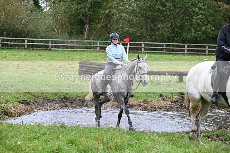 WJ6_6795 - Time at Photographer 13:06 to 13:23