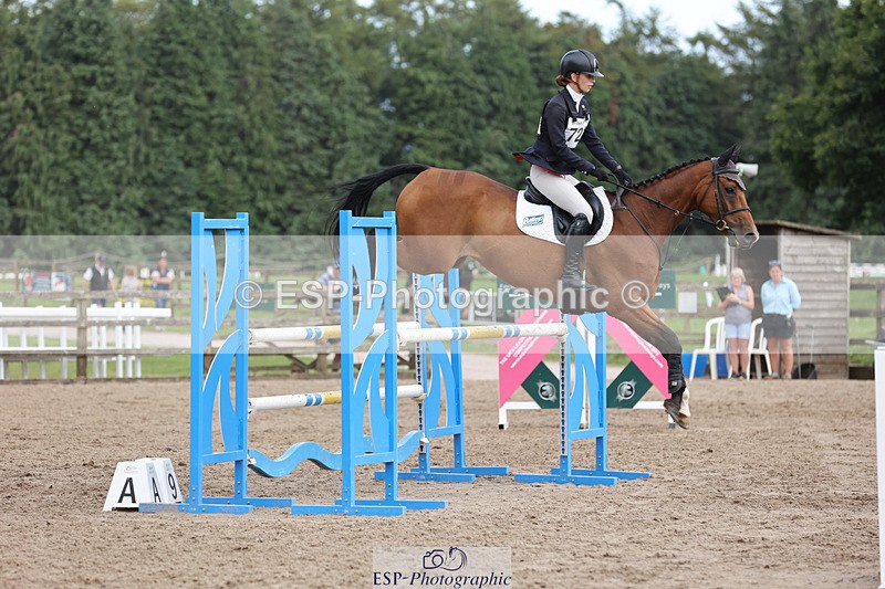 240804-170129-17193 - 721-Katie_Corbin-SPORTSFIELD_U2