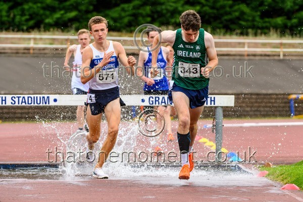 Sen25SAT-924499 - Track Male Set Two