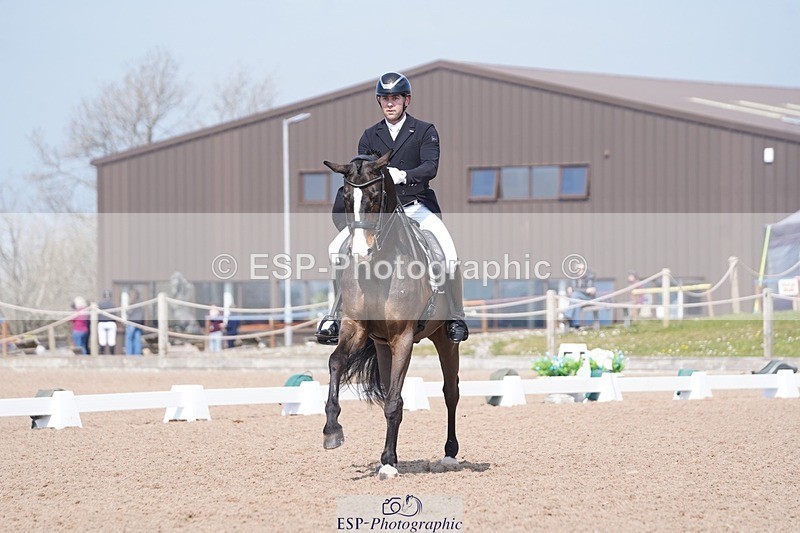 250404-121250-05613 - 032-Darren.Hicks-Sir.Robinson