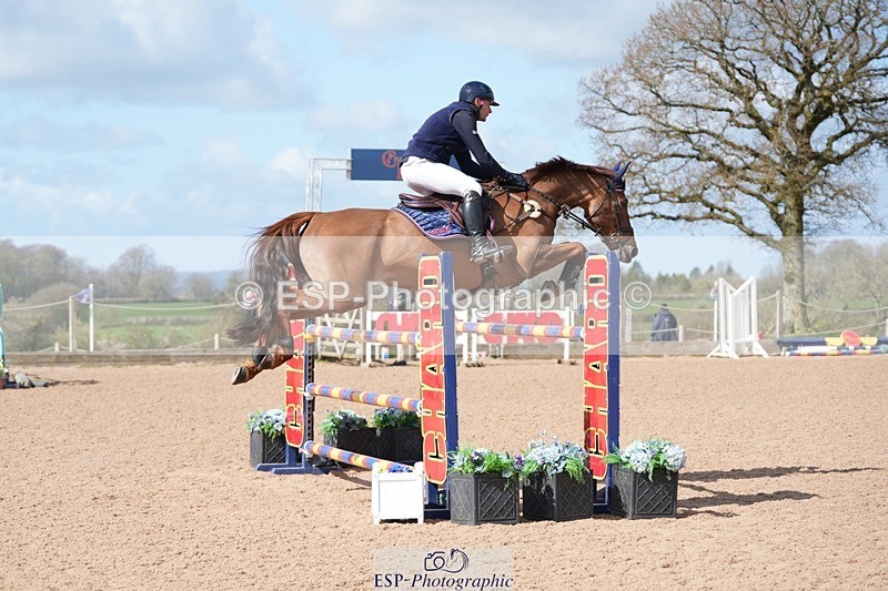 260328-114851-03260 - Cls 15 Foxhunter