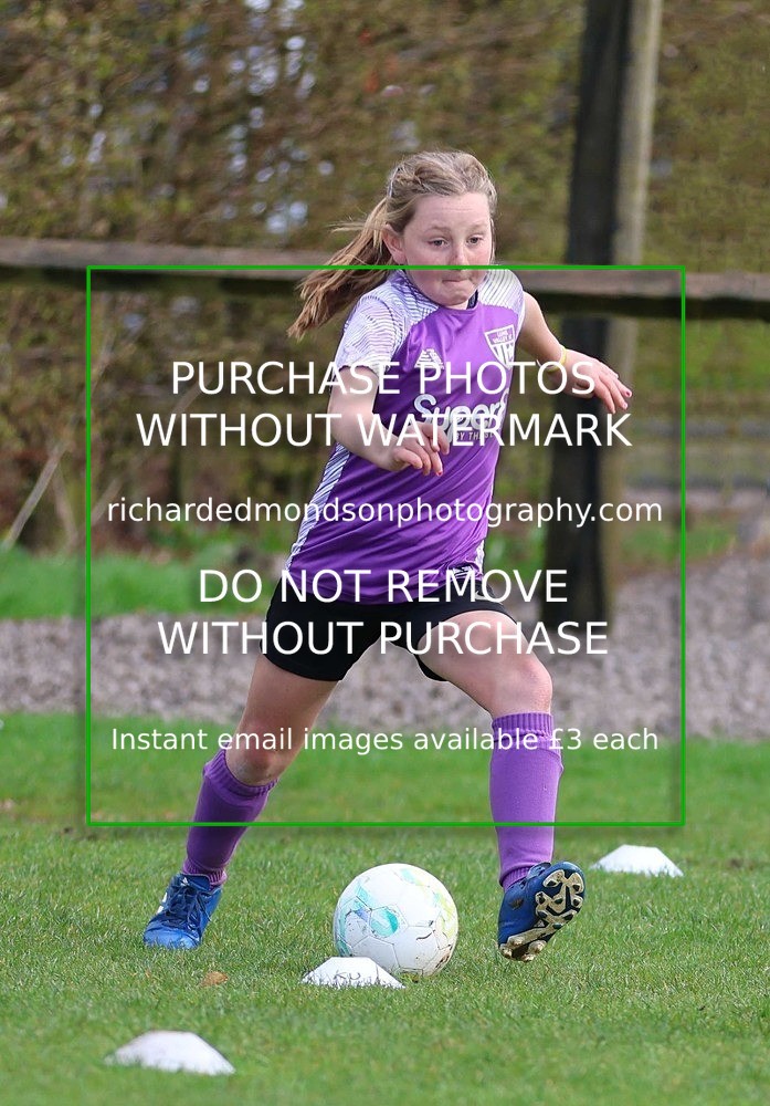533A3093 - Kendal United Girls Under 10's vs Lune Valley Lightning Under 10's