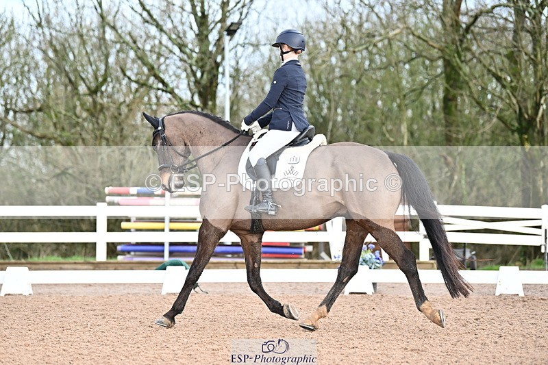 240218A-101710-05470 - 119-Shona.Mclauchlan-Diamond.Darco