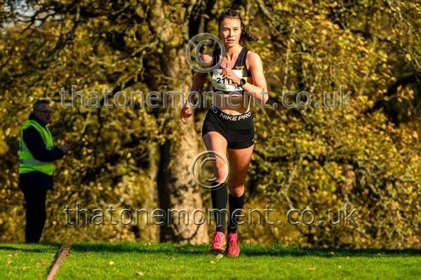 NatRel25-925920 - Senior Female Set One