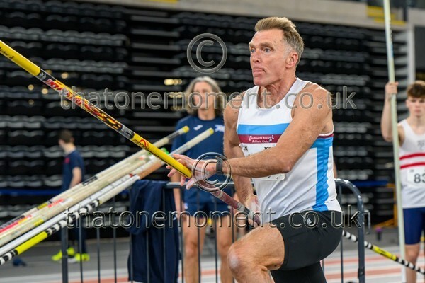 CombiMast25-915581 - Field Male SetTwo