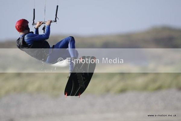 KS 070709 - Kite Surfing