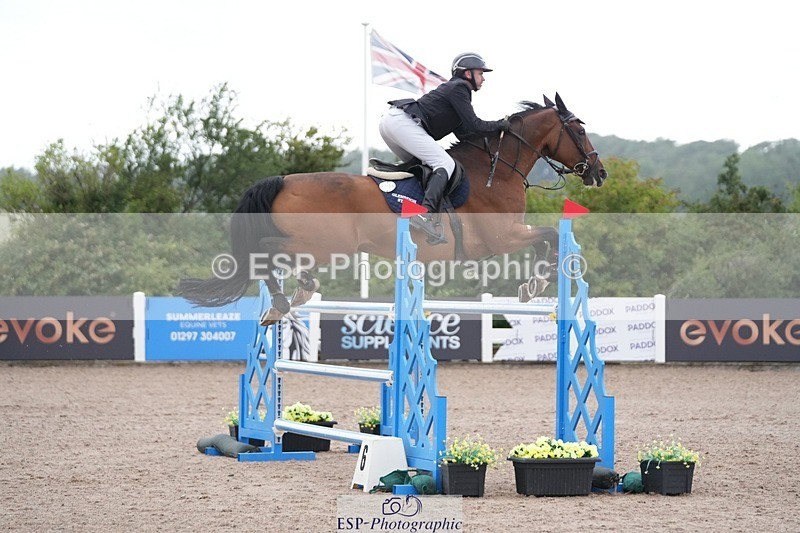 250720-090245-18051 - Cls16, 1 Star Silver Tour Accumulator