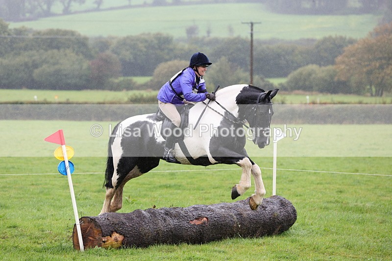 1X9A1727 - Class 2: 70cm: Log