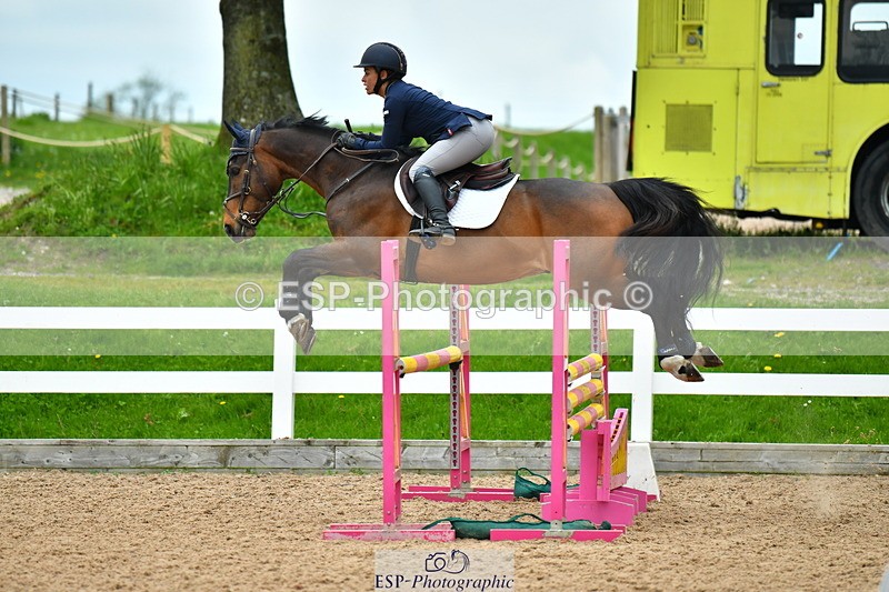 230514A-162853-03589 - Cls 31 1.05m Amateur Quali