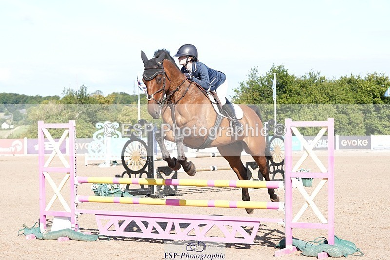 250802-091507-08275 - Cls 19 British Novice and 90cm Open
