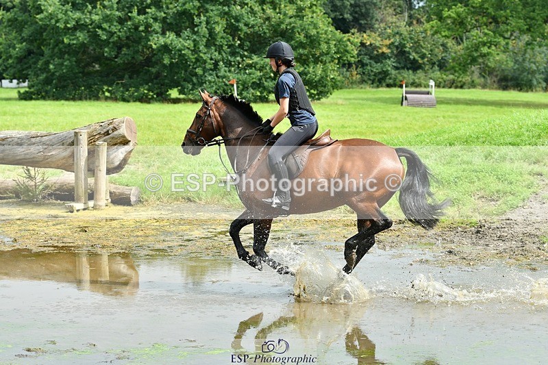 230817-132118-00936 - Theo's 1st Group - XC