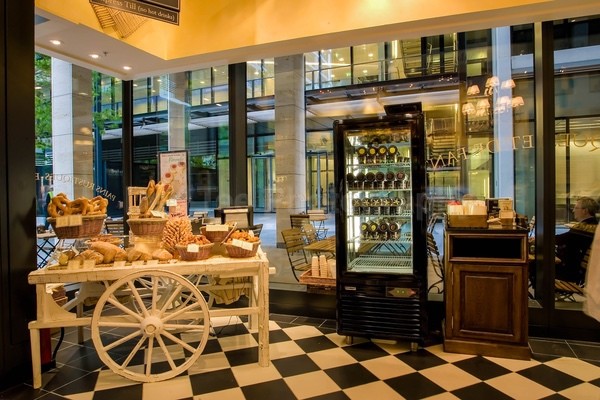  - RESTAURANTS