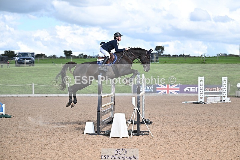 250924-135058-00470 - Cls 6 Foxhunter and 1.20m Open