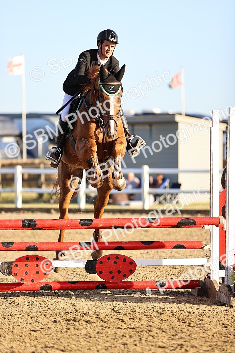 SBM_012591 - Class 12 - Senior British Novice - 90cm Open