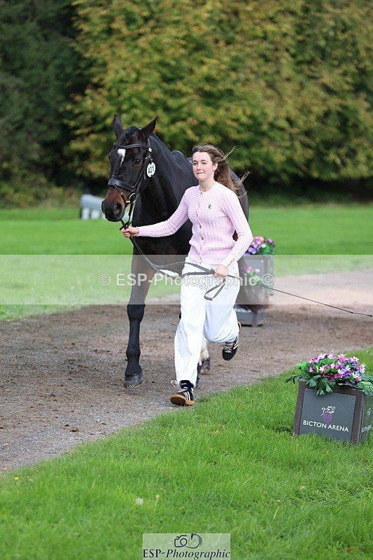 251026A-115703-25780 - F-421-Isabella.Hooton