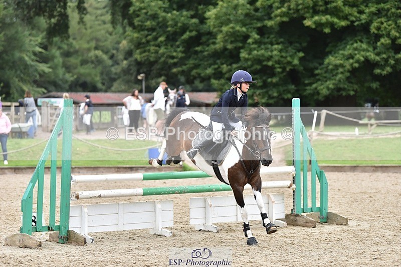 240802-114602-02809 - 90cm Round 1