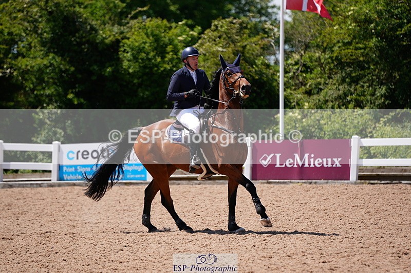 240525A-122206-05928 - Cls 16 Snr 1.20m Open