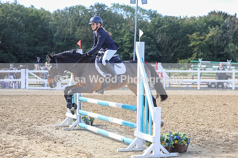 3E7A8267 - Class 4: Pony British Novice/80cm Open