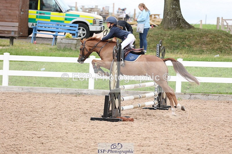 240630A-175922-16249 - Cls 28 Stepping Stones 128cm + 138cm