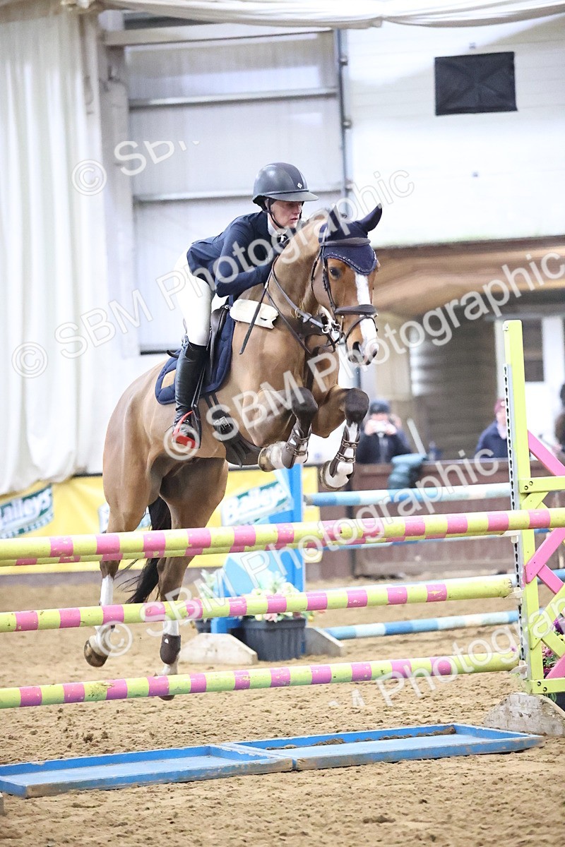 SBM_007467 - Class 23 - Senior Newcomers - 1.10m