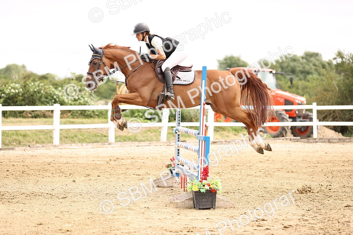 SBM_003374 - Class 21 - Senior Newcomers - 1.10m