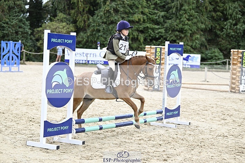 250820A-130810-06927 - Round 1, Start to 1.30pm Break