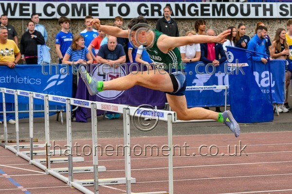 Sen25SUN-917281 - Track Male