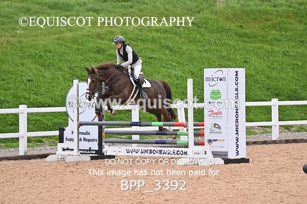 BPP_3392 - CLASS 13 - SAT - SENIOR BRITISH NOVICE / 90CM OPEN