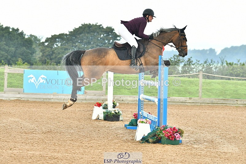 230723A-093914-10615 - Cls 4, 2 Star Small 1.30m