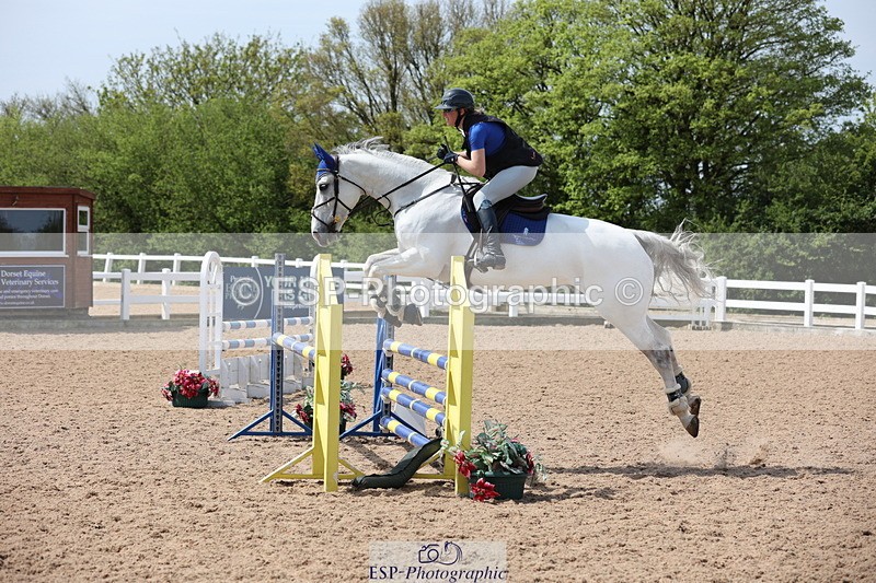 240510A-114217-06146 - Cls 15 85cm National Am Quali