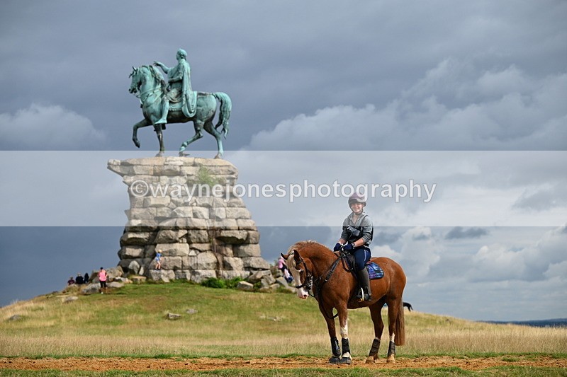 DSC_4624 - Time at Statue 11:10 to 11:42