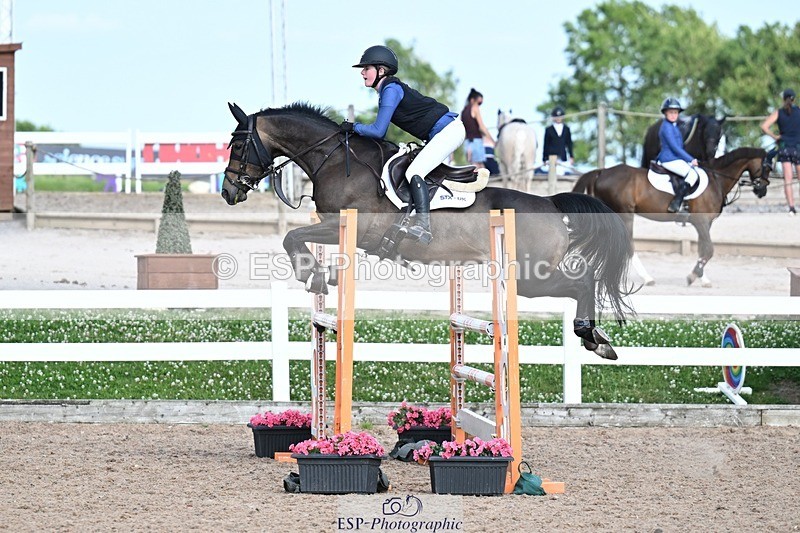 260627-174426-05828 - Cls 27 Foxhunter and 1.10m