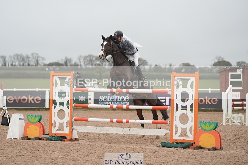 251109-140723-04409 - Cls 22 Snr 1.30m and 1.40m