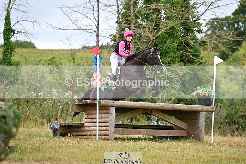 250803A-103851-09936 - L-504-Chloe.Williams-FIRST.LADY