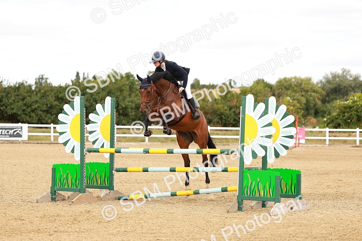 SBM_006772 - Class 4 - Senior British Newcomers - 1.10m