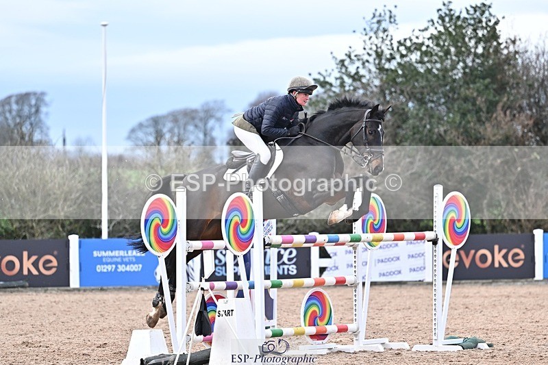 251126-142327-00691 - Cls 6 National 1.30m and 1.40m