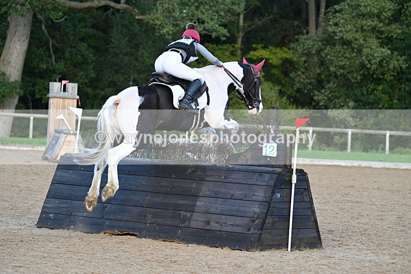 WJ7_7093 - Time 17:12 to 17:30