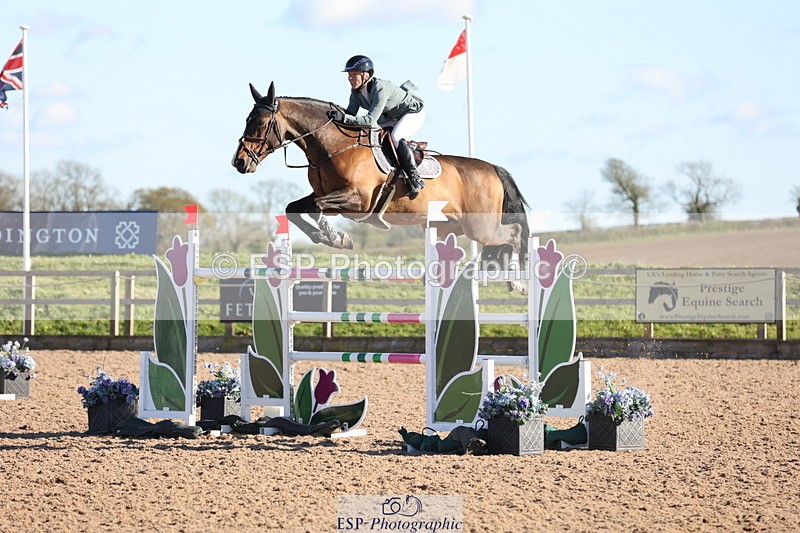 240419A-174247-09945 - Cls 10, 2 Star Big Tour 145cm  Break to End