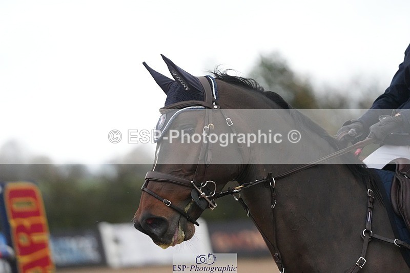 251107-135832-01291 - Cls 6 Foxhunter and 1.20m Open
