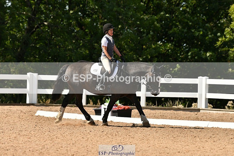 250817-145420-10324 - 220-Pauline.MalinsArdlea.Sweet.Beauty