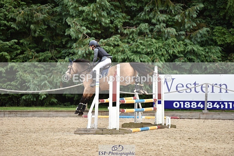 240802-140852-06405 - 90cm Round 2