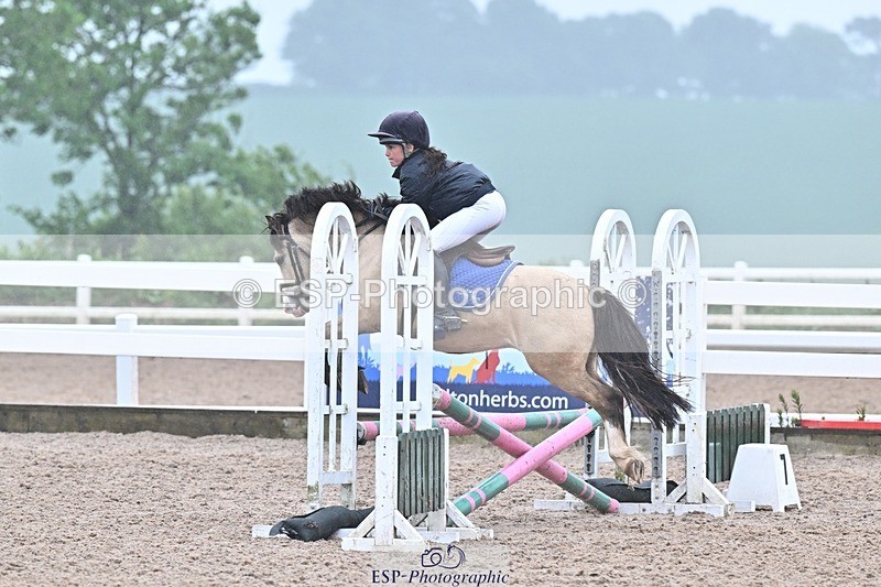 250527-160704-00156 - Clear Round and60cm