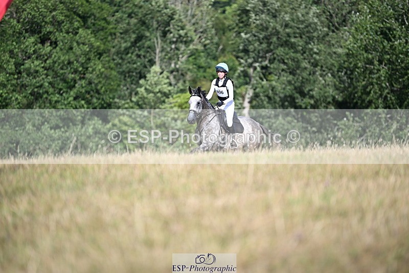 250803A-170359-18325 - R-806-Rosie.Murrish-KNOCKDOELODGE.SMUDGE